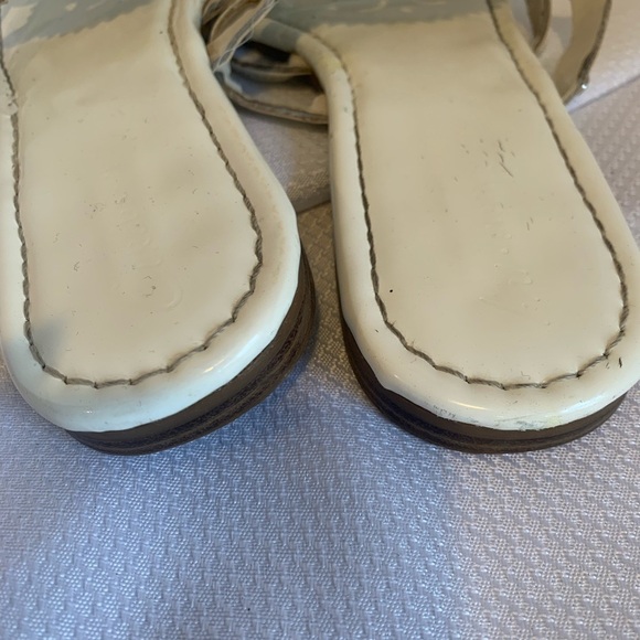 Sam Edelman Circus Thong Sandals Flip Flops Off White Patent Leather Women’s 8W - Picture 6 of 8